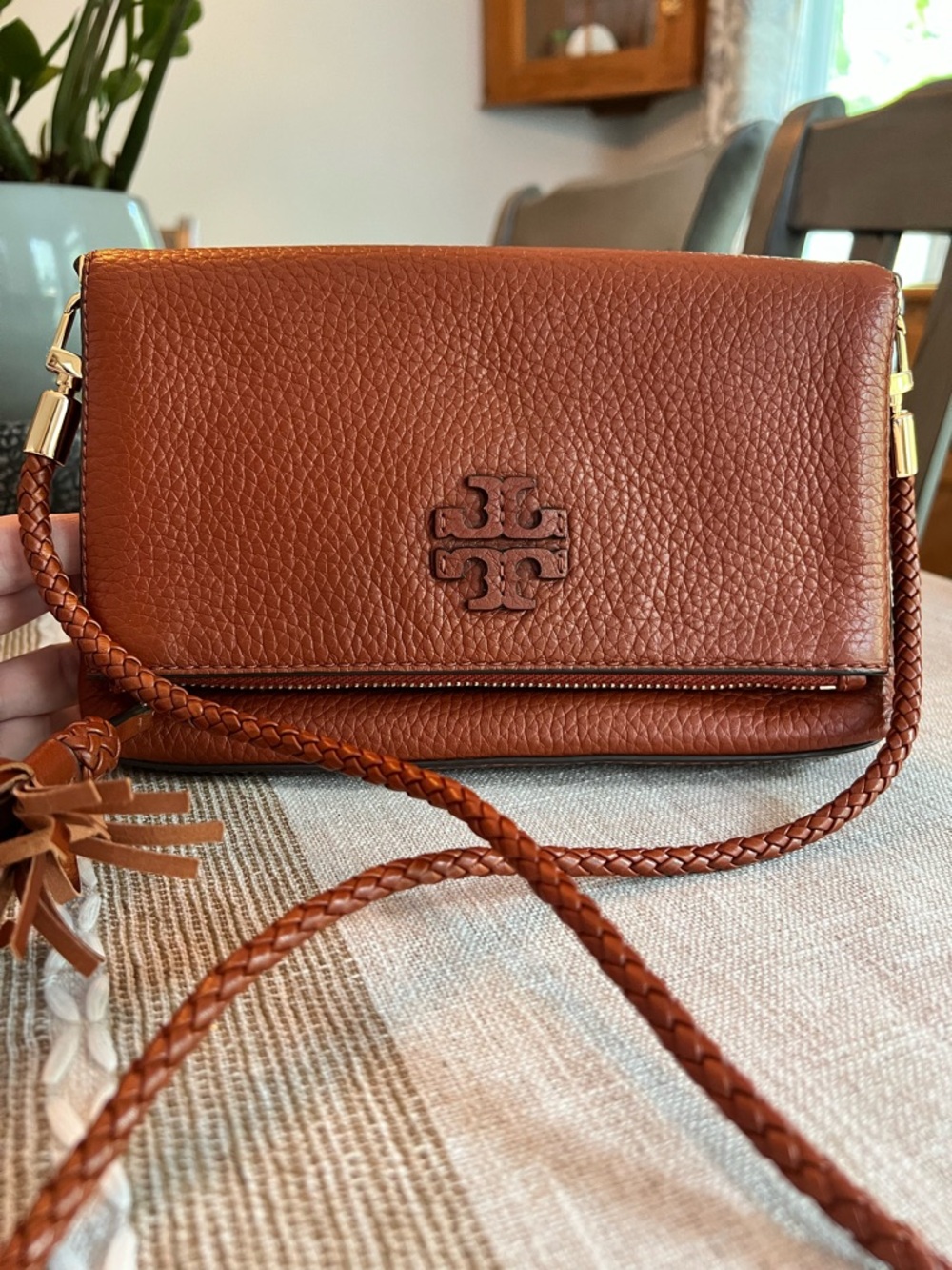 ⭐️ Tory Burch Pebbled Leather Foldover Crossbody/Clutch Brown & Braided Strap